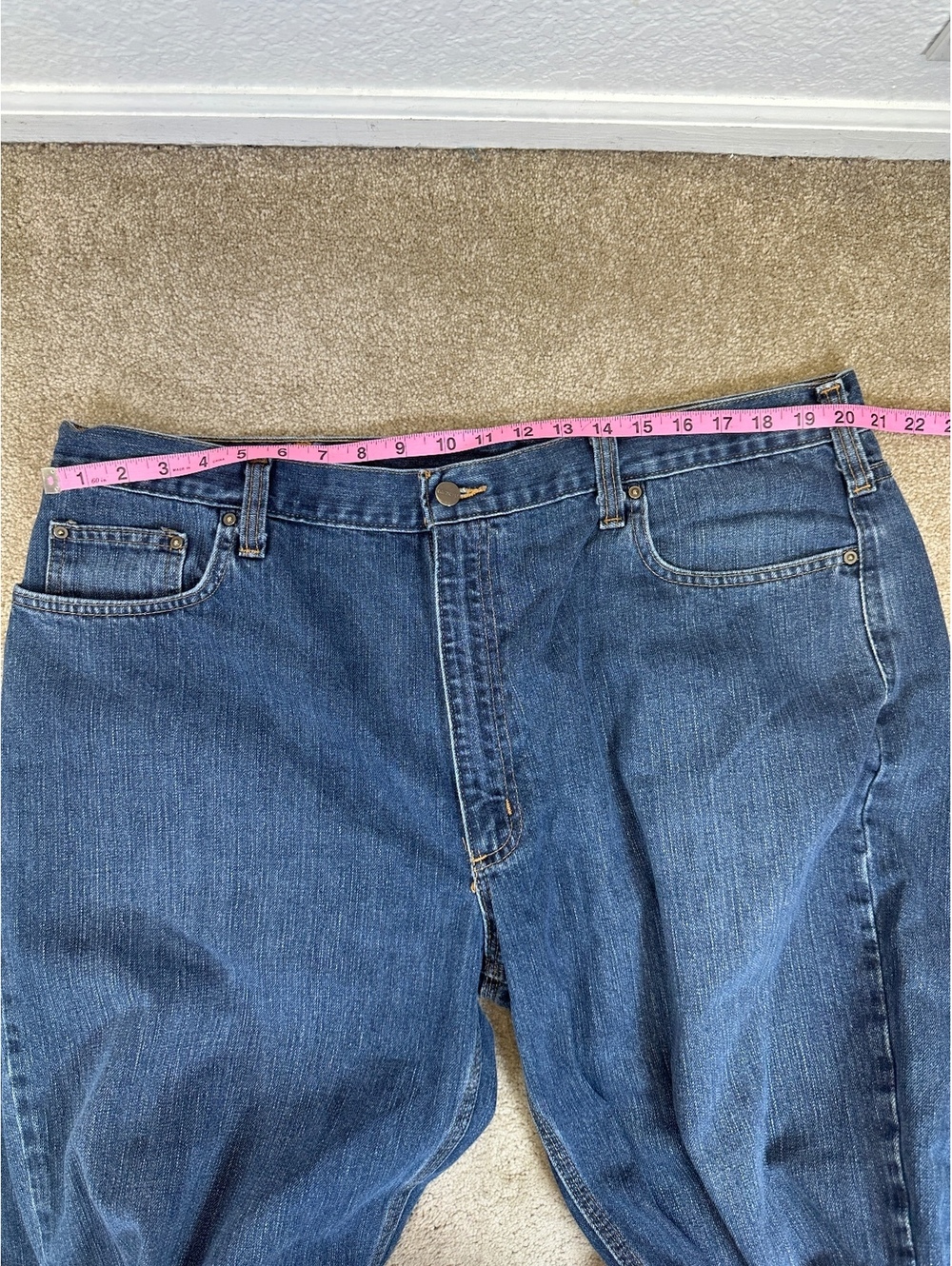 Men’s 42x34 Carhartt Blue Denim Jeans Relaxed Fit Straight Leg Work Chore - Picture 5 of 5